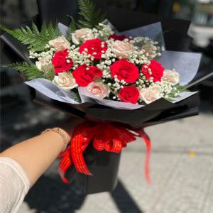 Bó hoa tươi chúc mừng TH22