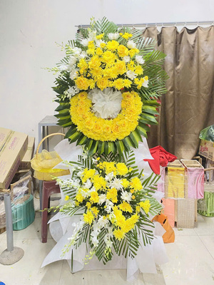 Vòng hoa viếng 250036