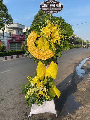 Vòng hoa viếng 250062