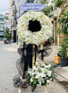Vòng hoa viếng 25006