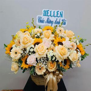 Giỏ hoa tươi chúc mừng TH033