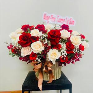 Giỏ hoa tươi chúc mừng TH040