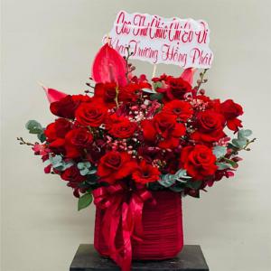 Giỏ hoa tươi chúc mừng TH042