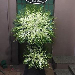 Vòng hoa chia buồn HCB202004