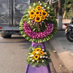Vòng hoa chia buồn HCB202008