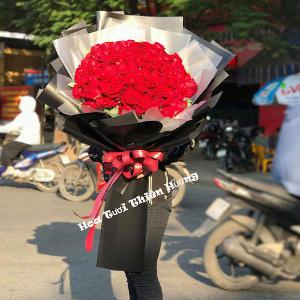 Bó hoa tươi chúc mừng HCM1911