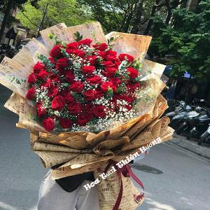Bó hoa tươi chúc mừng HCM1912