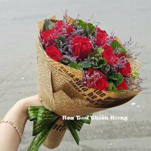 Bó hoa tươi chúc mừng HCM1944