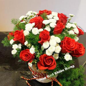 Bó hoa tươi chúc mừng HCM1925