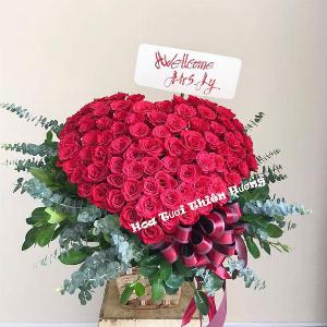 Bó hoa tươi chúc mừng HCM1929