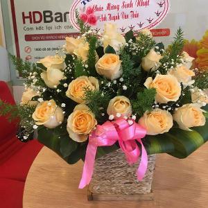 Giỏ hoa chúc mừng HCM202003