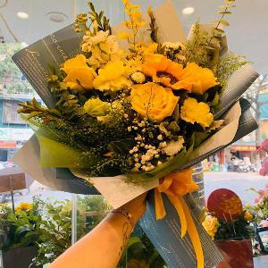 Bó hoa tươi chúc mừng HTB202021