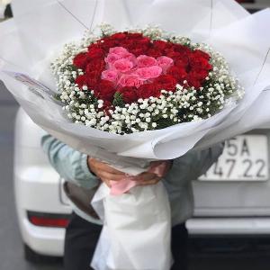 Bó hoa tươi chúc mừng HCM155