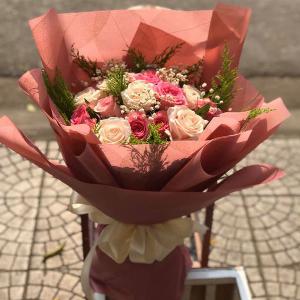 Bó hoa tươi chúc mừng HTB202033