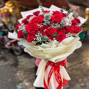 Bó hoa tươi chúc mừng HCM144