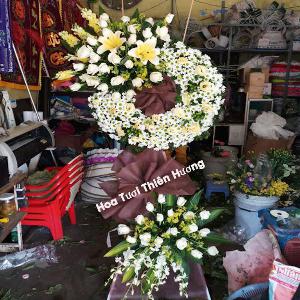 Vòng hoa chia buồn HCB2866