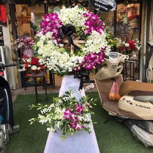 Vòng hoa chia buồn HCB2867