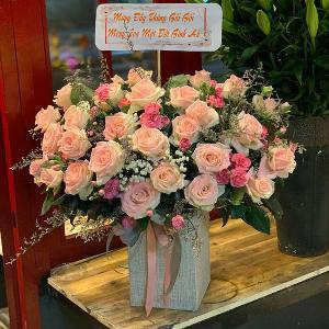 Giỏ hoa tươi chúc mừng HCM202089