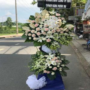 Vòng hoa chia buồn HCB201936